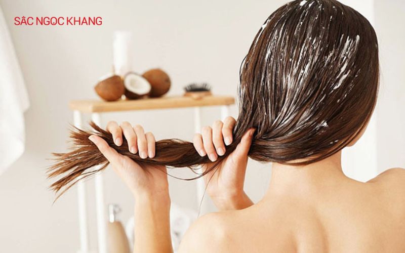 Kem ủ tóc Collagen cung cấp dưỡng chất, tăng cường độ chắc khỏe cho tóc
