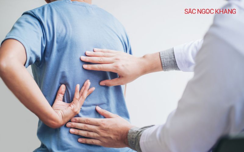 Đau cơ do vận động quá sức hoặc sai tư thế