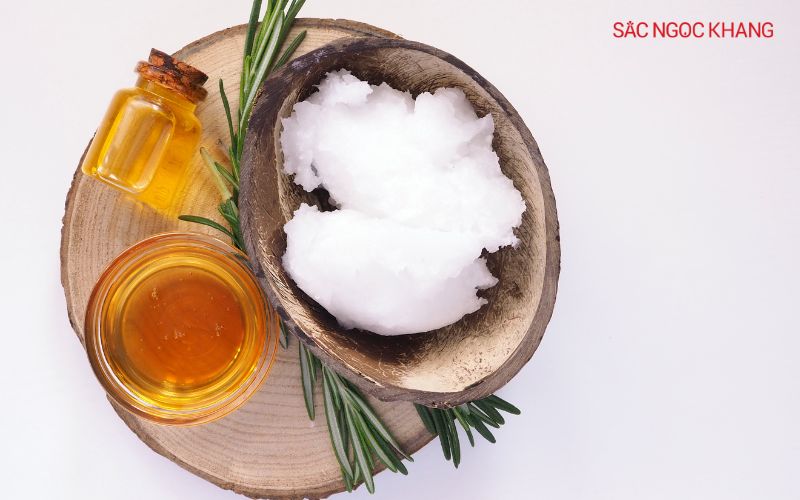 Mặt nạ dầu dừa và mật ong